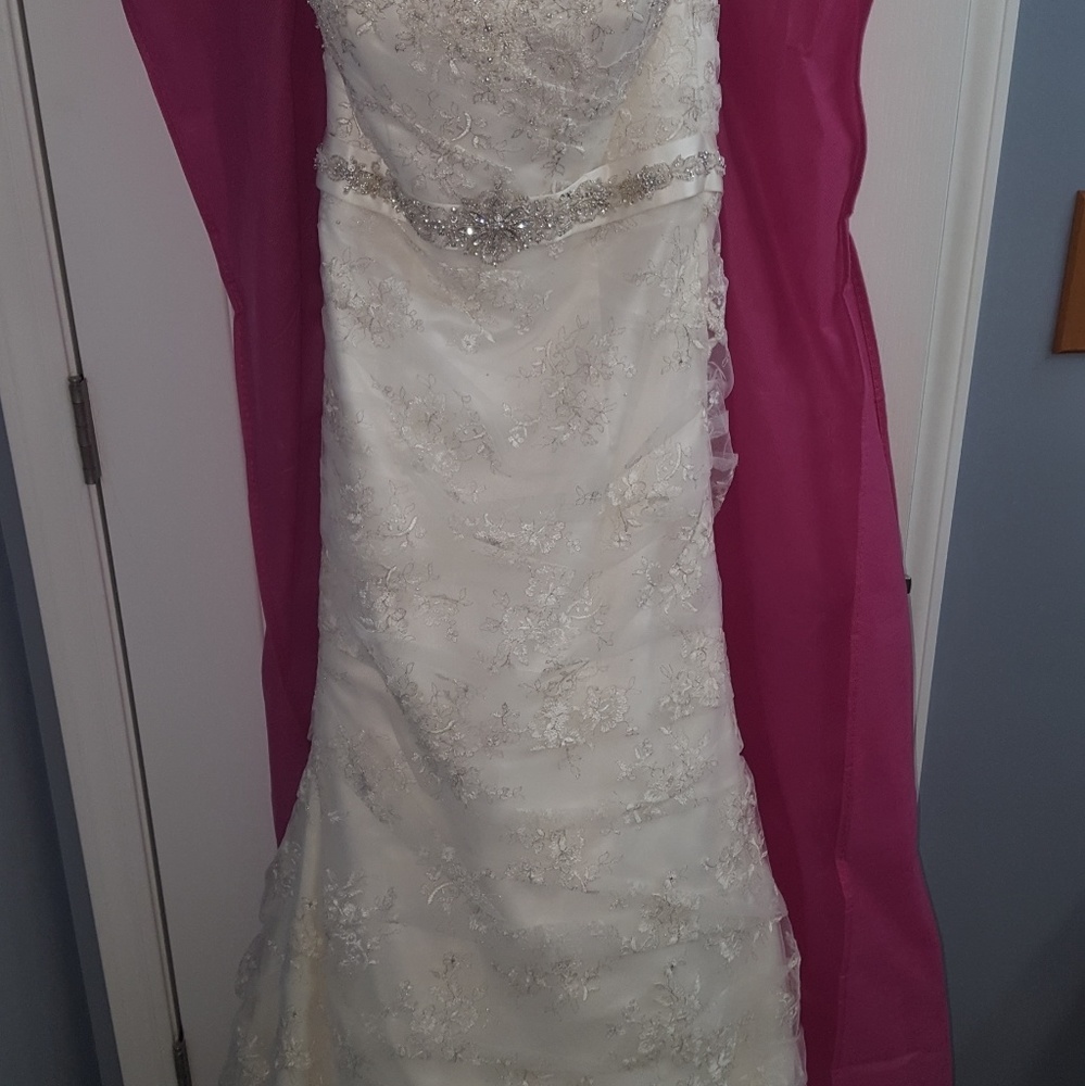 Wedding dress essence of Australia sweetheart